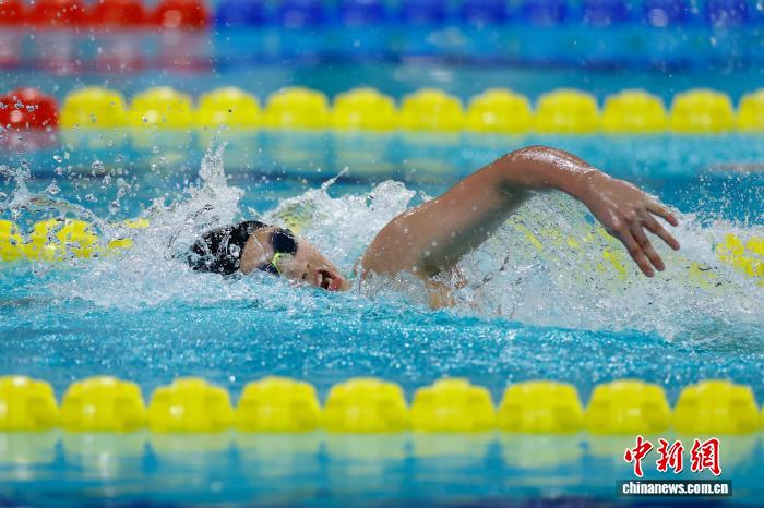 （粤港澳全运会）全运泳池来了“小孩姐”（粤港澳全运会）全运泳池来了“小孩姐”
